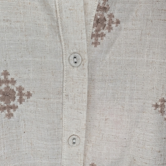 UMGEE Linen Blend Blouse Button Down Women's Small Oatmeal Embroidered NWT - Picture 5 of 6